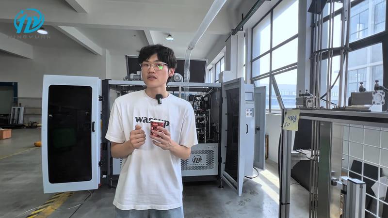 介绍 MYC-120 纸杯机连接收杯台的解决方案